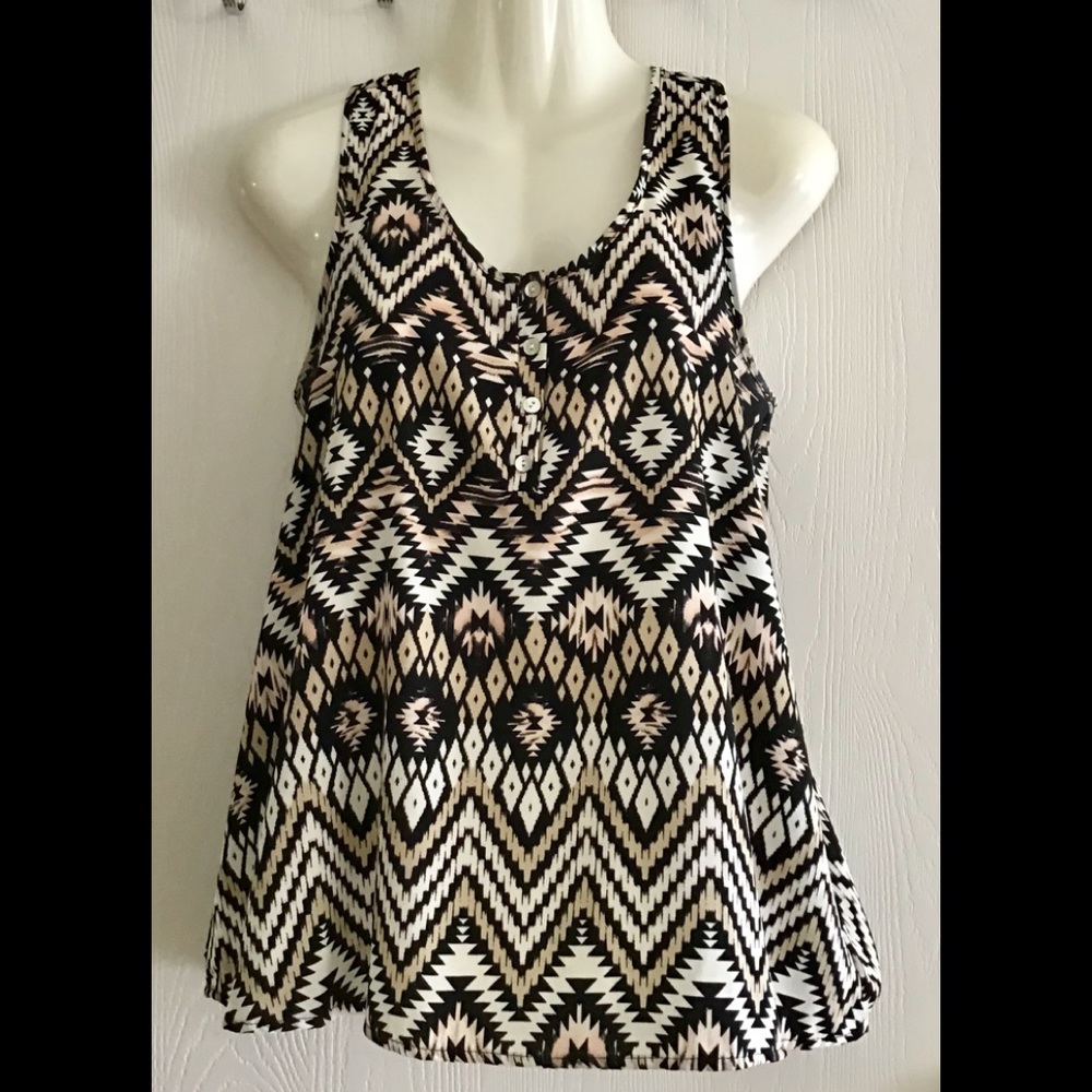Pink rose sleeveless blouse size small geometric design black beige zigzags
